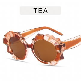Mode Unieke Onregelmatige Ronde Zonnebril Vrouw Vintage Strass Eyewear Shades Uv400 Trending Mannen Kleurrijke Zonnebril