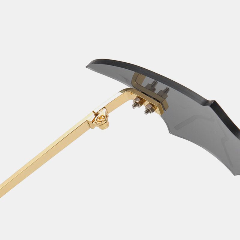 Unisex Mode Metalen Tempels Speciaal Gevormde Bril Vleermuisvormige Anti-uv Zonnebril