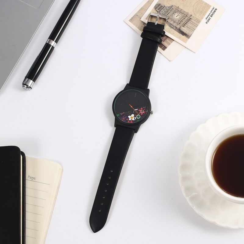 Mode Dames Quartz Horloge Rose Patten Casual Wijzerplaat Lederen Band Horloge