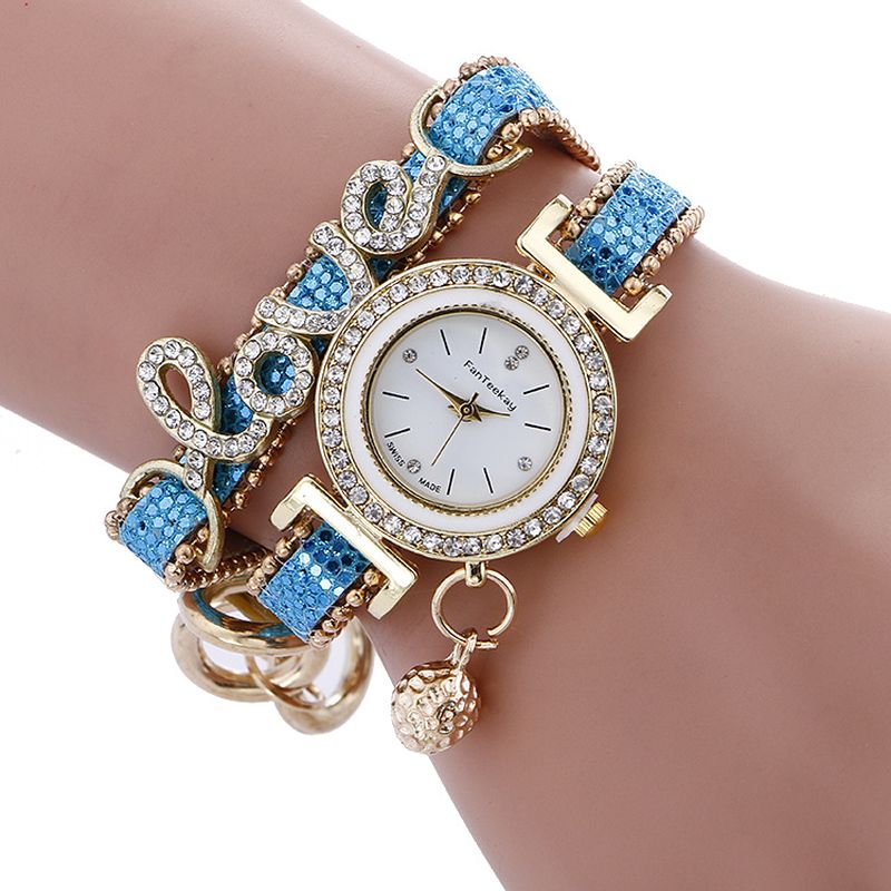 Mode Luxe Vrouwen Horloge Liefde Woord Lederen Band Dames Armband Quartz Horloge